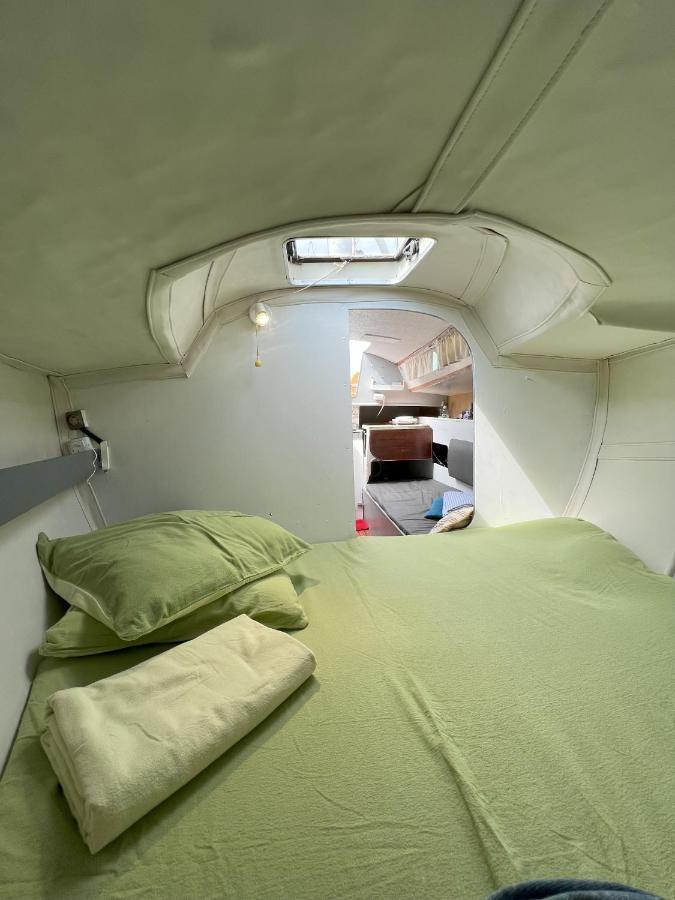 Location Un Petit Voilier Hotel La Rochelle  Buitenkant foto