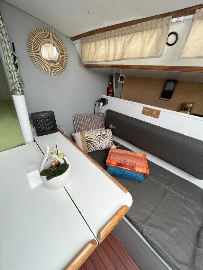 Location Un Petit Voilier Hotel La Rochelle  Buitenkant foto