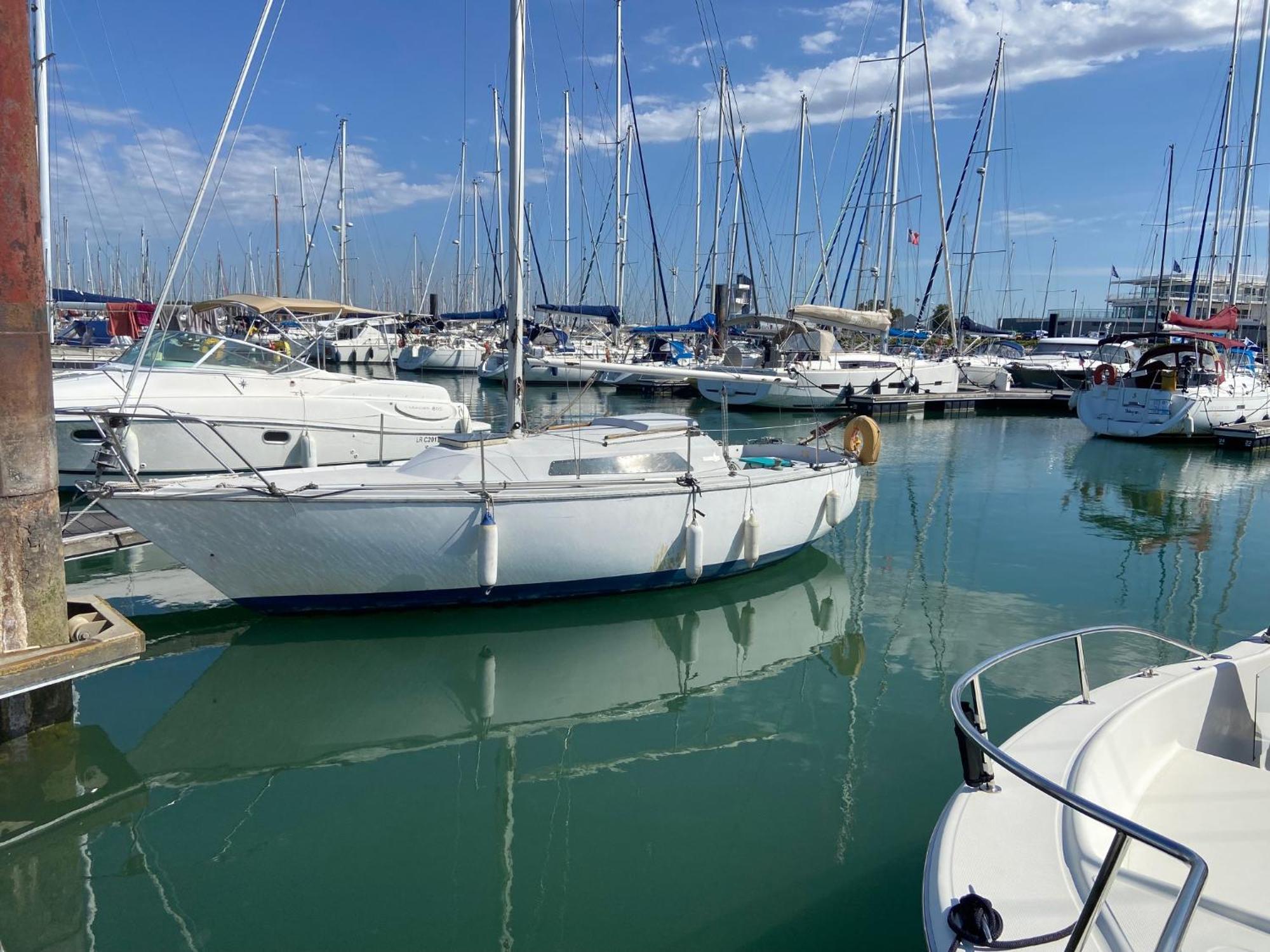 Location Un Petit Voilier Hotel La Rochelle  Buitenkant foto